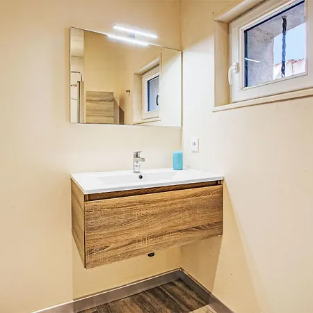 Tour Carree By Interhome