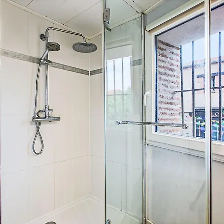 Tour Carree By Interhome * كانيه